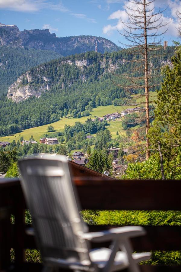 Cortina-House Apartman Cortina dʼAmpezzo Kültér fotó