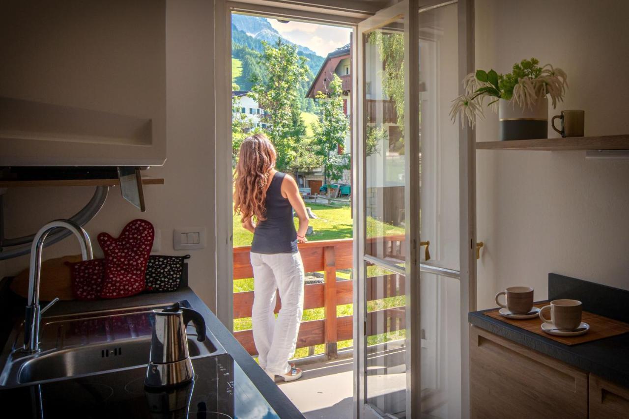 Cortina-House Apartman Cortina dʼAmpezzo Kültér fotó
